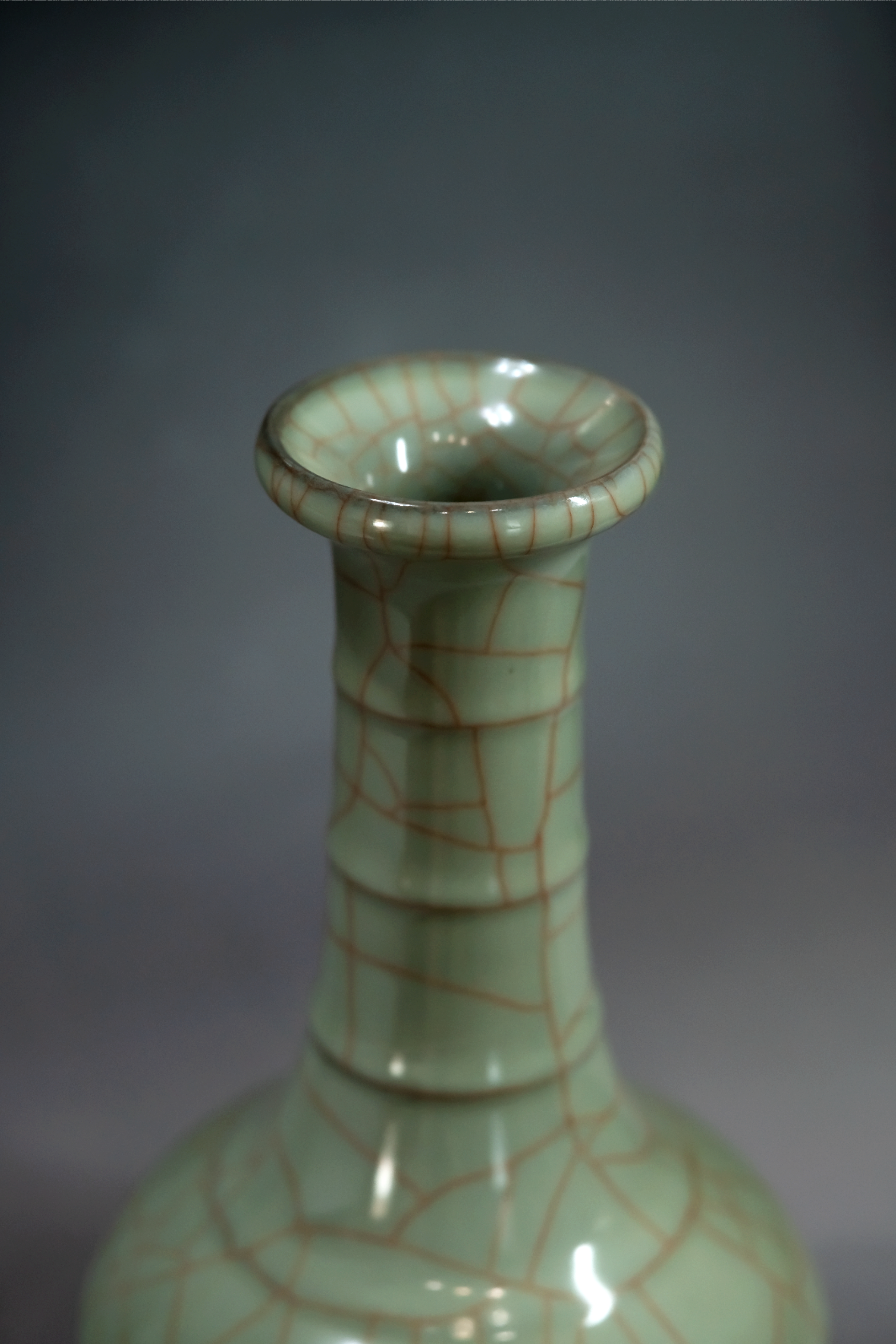 Kaifeng Guan Porcelain - Gall - shaped Vase (from Henan)